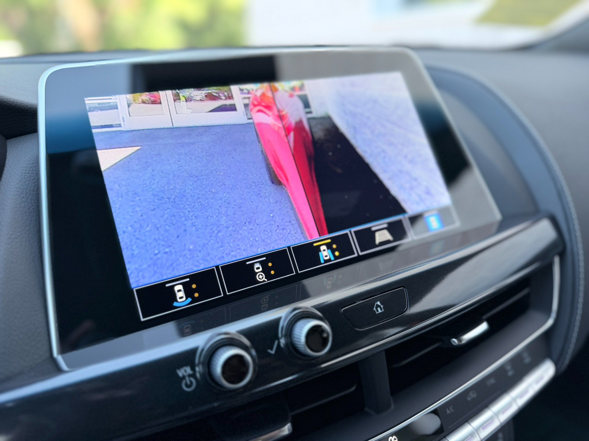 Used 2024 Cadillac CT5 V Blackwing w/ Carbon Fiber Package 2 RWD image 18
