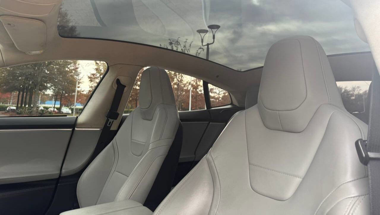 Used 2016 Tesla Model S 75 image 18