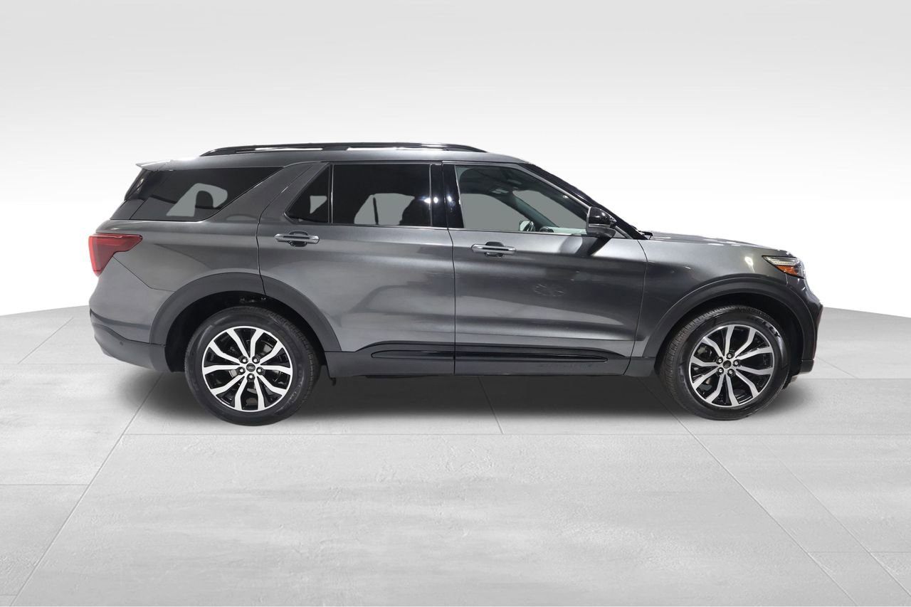 Used 2020 Ford Explorer ST image 4