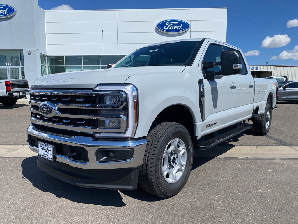 New 2026 Ford F350 4x4 Crew Cab Super Duty image 14