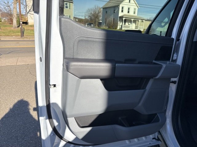 New 2025 Ford F150 Lightning XLT w/ Max Trailer Tow Package image 46