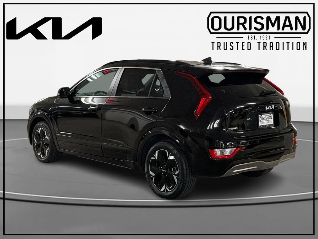 Certified 2023 Kia Niro Wind w/ Wind Preserve Package FWD image 3