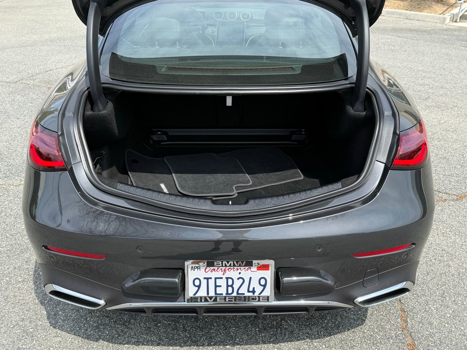 Used 2024 Mercedes-Benz CLE 300 4MATIC Coupe image 17