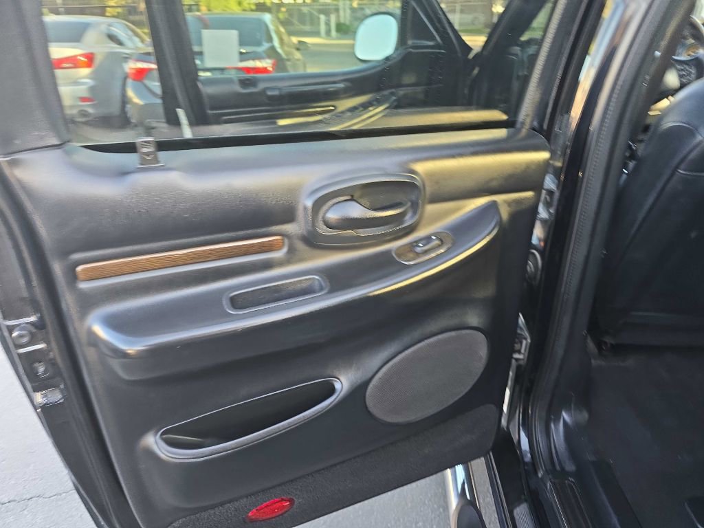 Used 2002 Lincoln Blackwood image 12