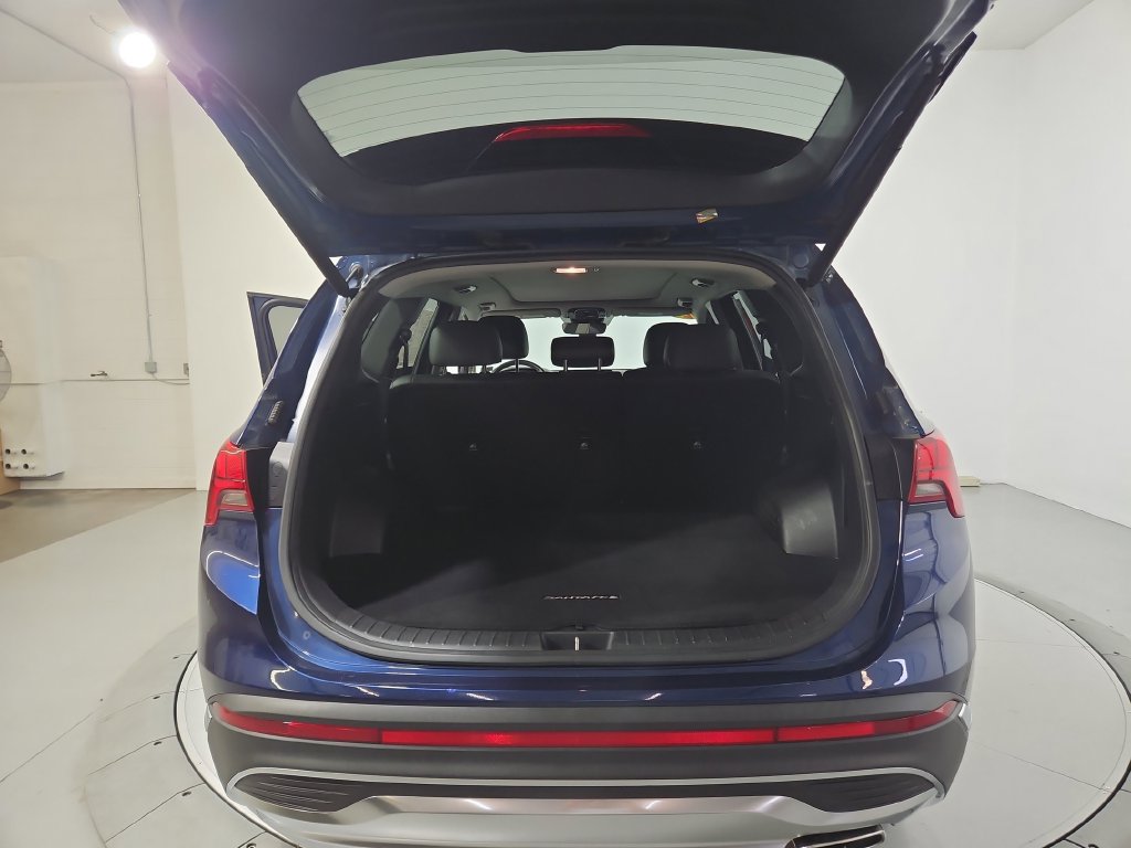 Used 2021 Hyundai Santa Fe SEL w/ Convenience + Premium Package AWD/4WD image 23