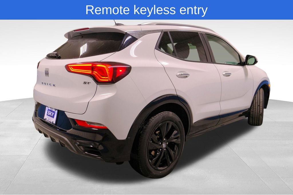 Used 2024 Buick Encore GX Sport Touring image 7
