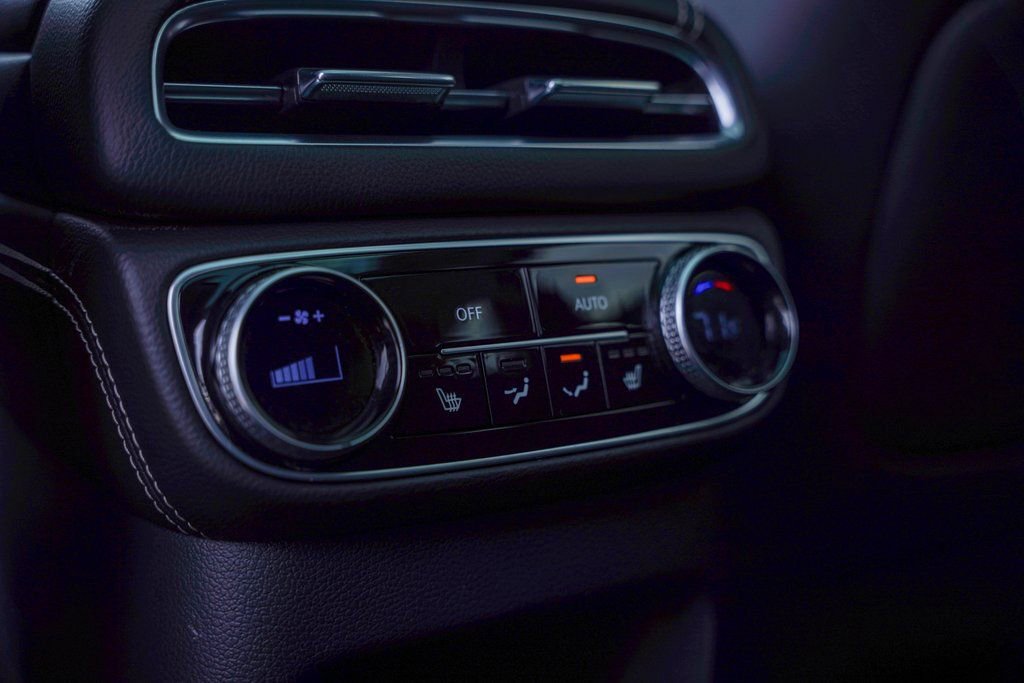 Used 2022 Genesis GV80 3.5T Advanced + w/ Cargo Package image 47