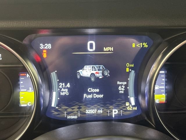 Used 2022 Jeep Wrangler Unlimited Sahara w/ Cold Weather Group image 18