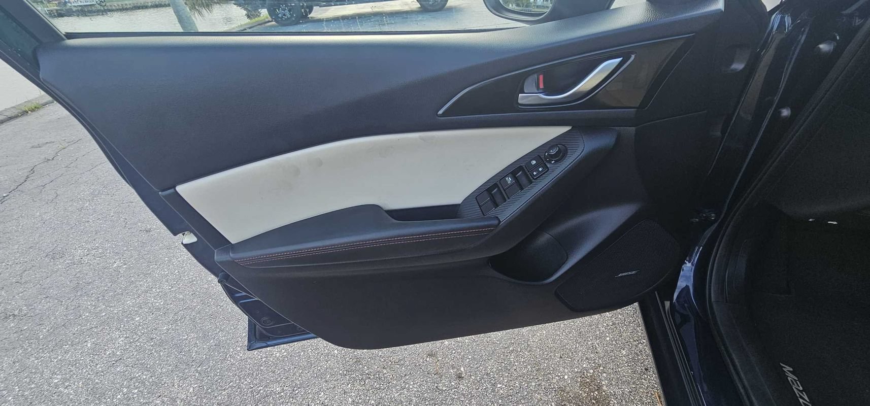 Used 2015 MAZDA MAZDA3 s Grand Touring FWD image 7