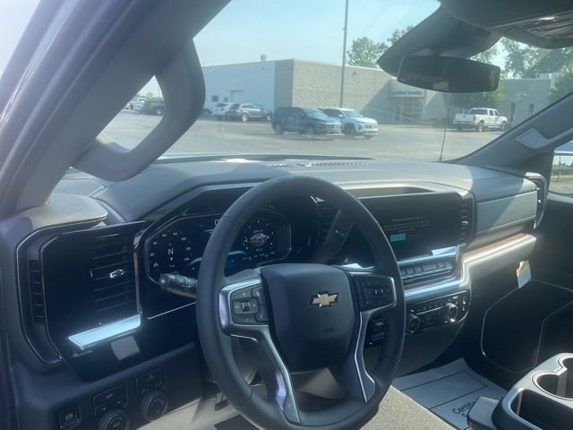 New 2026 Chevrolet Silverado 1500 LT image 12