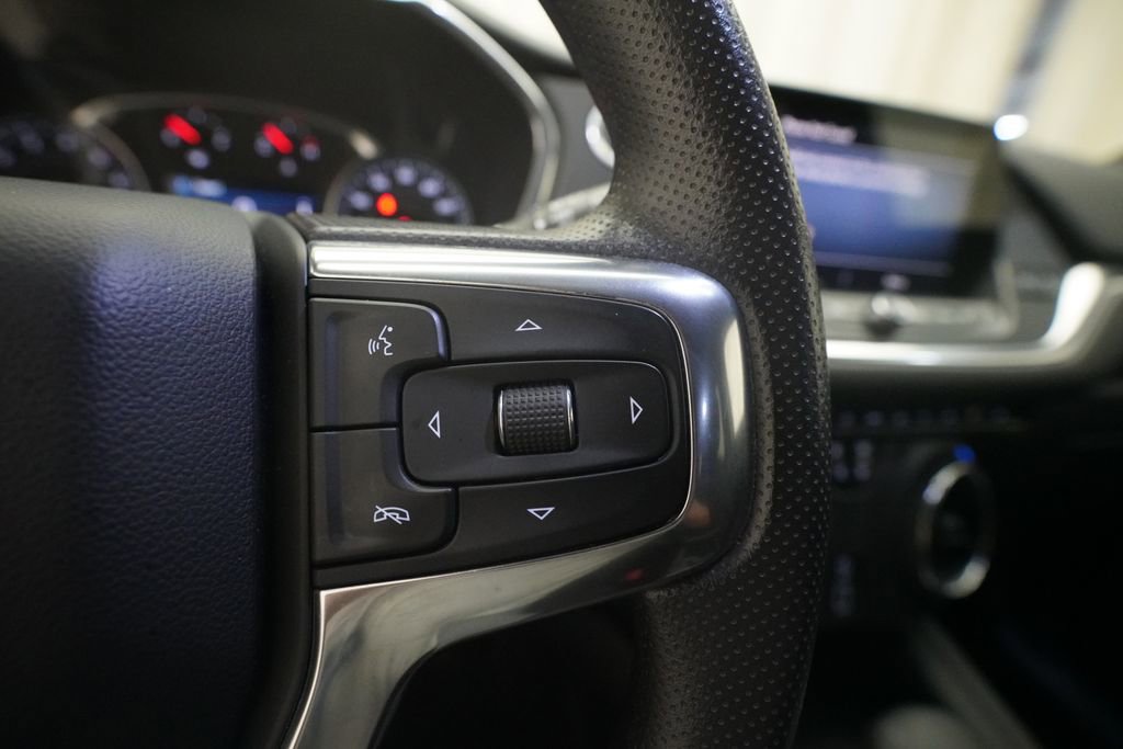 Used 2021 Chevrolet Blazer LT AWD/4WD image 19