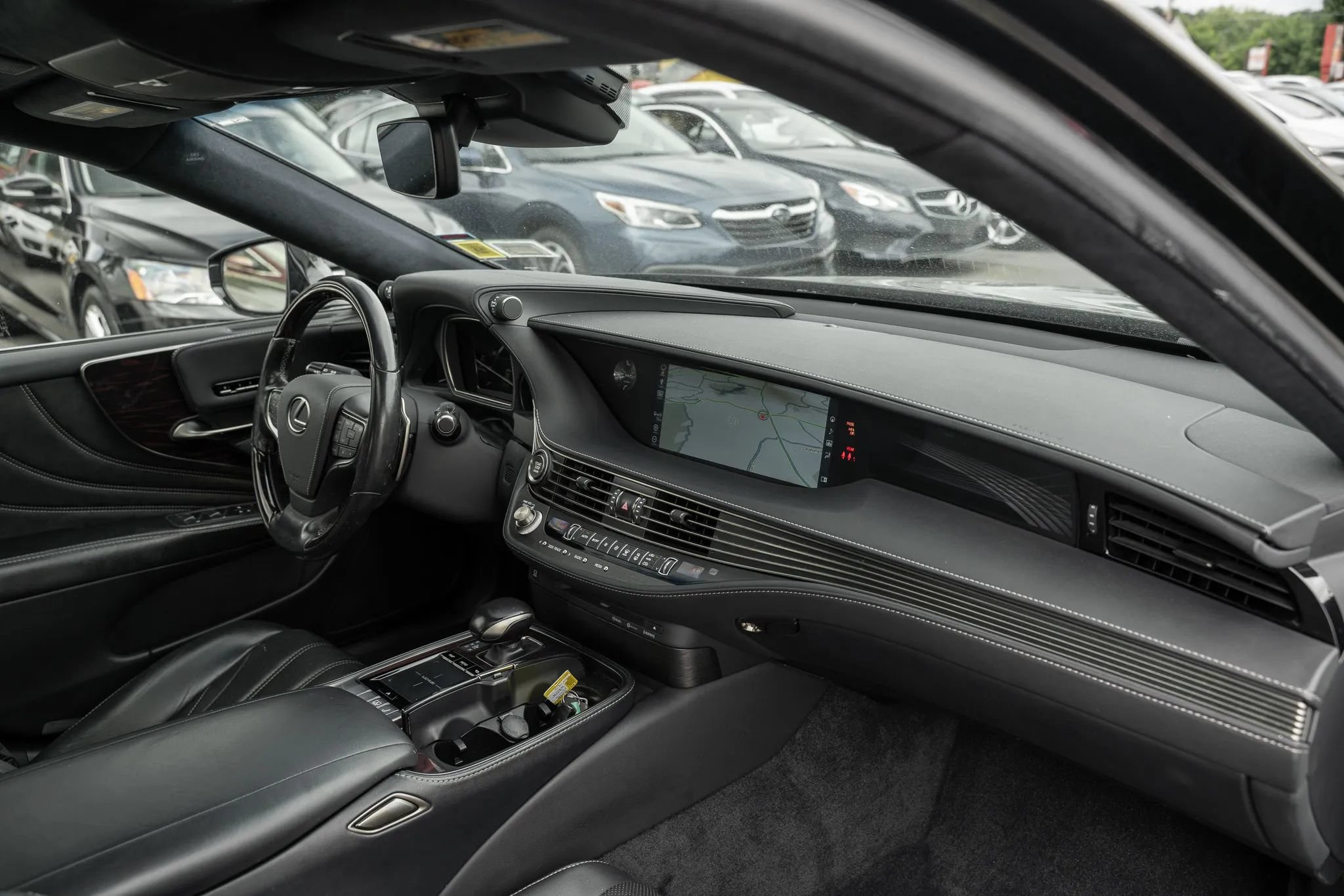 Used 2018 Lexus LS 500 AWD w/ Interior Upgrade Package image 15