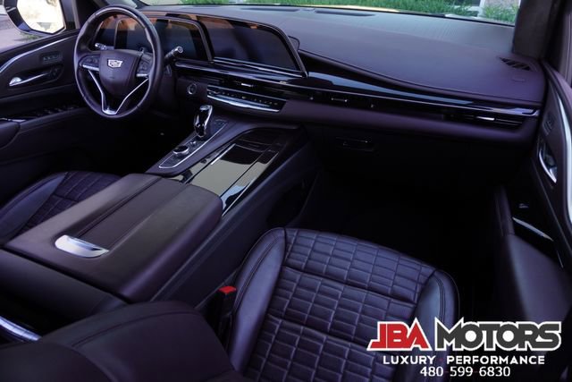 Used 2022 Cadillac Escalade Sport Platinum w/ Heavy-Duty Trailer Package image 8