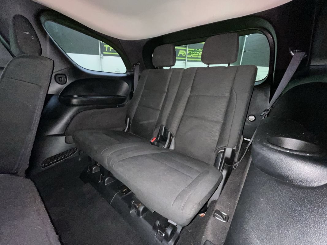 Used 2021 Dodge Durango SXT w/ 3rd Row Seating Group RWD image 26