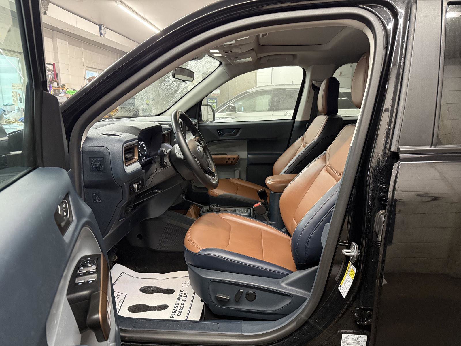 Used 2024 Ford Maverick Lariat w/ 4K Tow Package AWD/4WD image 13
