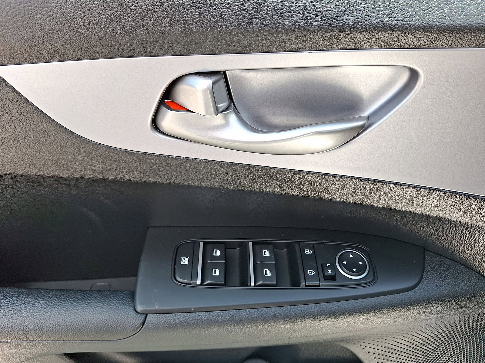 Used 2022 Kia Forte LXS image 20