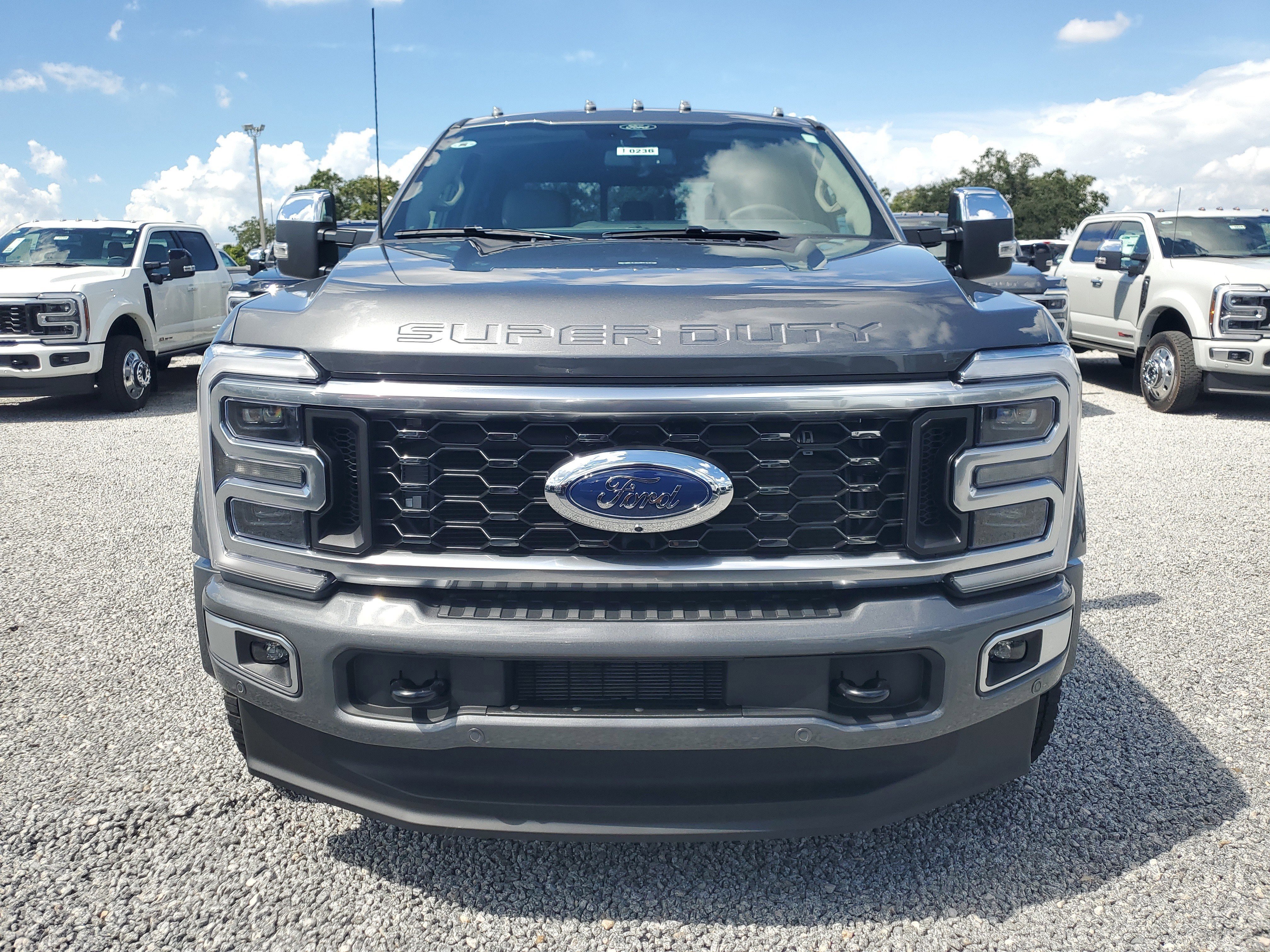 New 2026 Ford F450 Platinum w/ Platinum Plus Package video 3