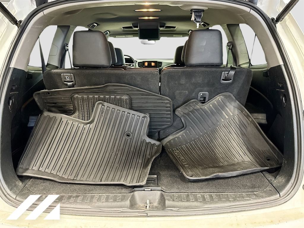 Used 2022 Honda Pilot Touring image 29