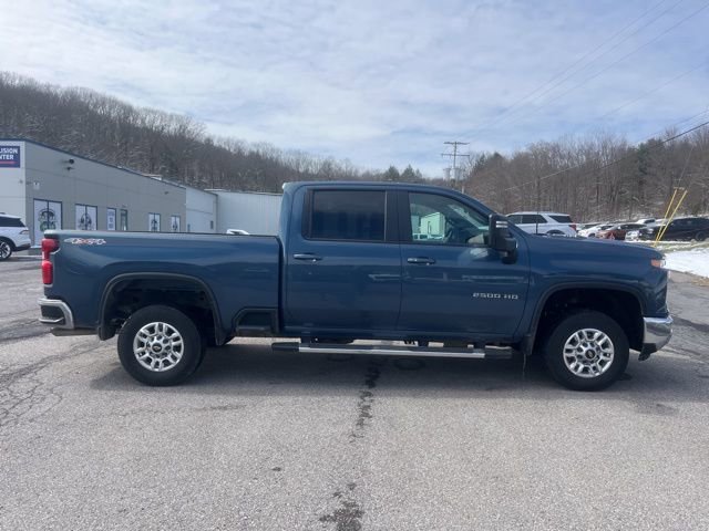 Used 2025 Chevrolet Silverado 2500 LT w/ Convenience Package image 4