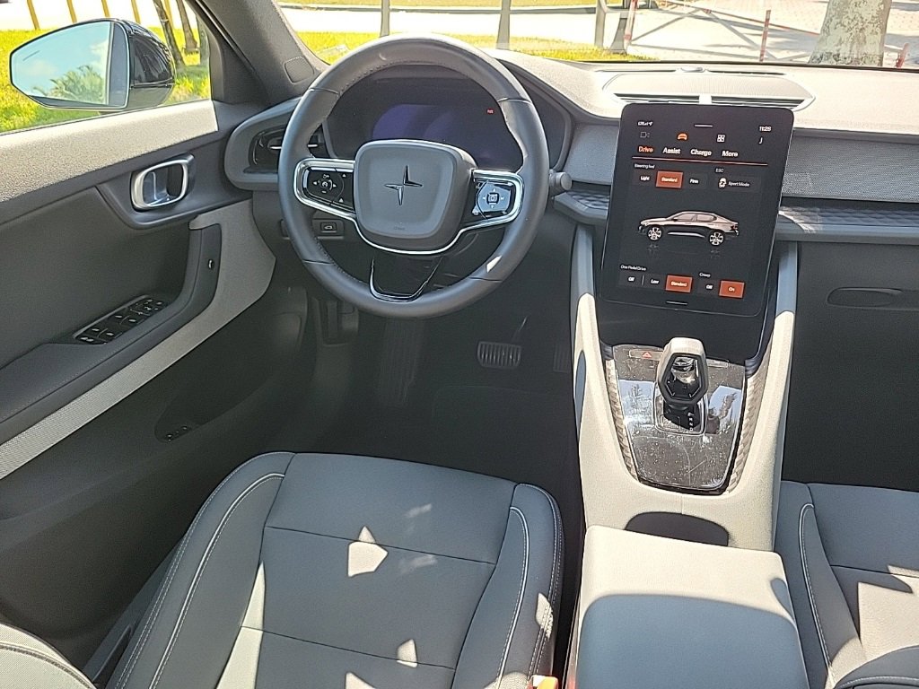 Used 2022 Polestar Polestar 2 w/ Pilot Package image 9