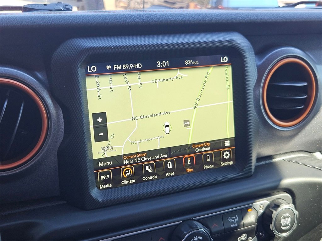 Used 2022 Jeep Gladiator Mojave w/ Trailer Tow Package image 25