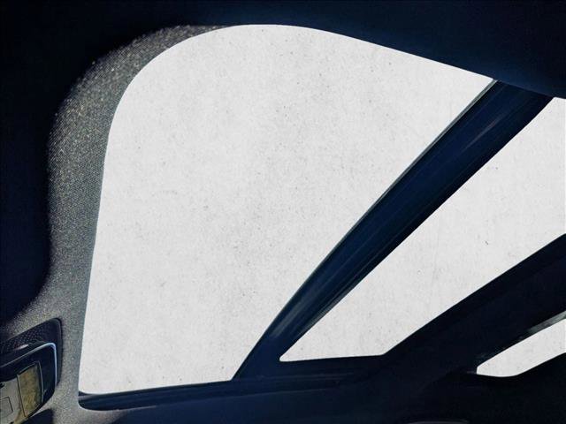 Certified 2025 Mercedes-Benz C 300 4MATIC Sedan image 15