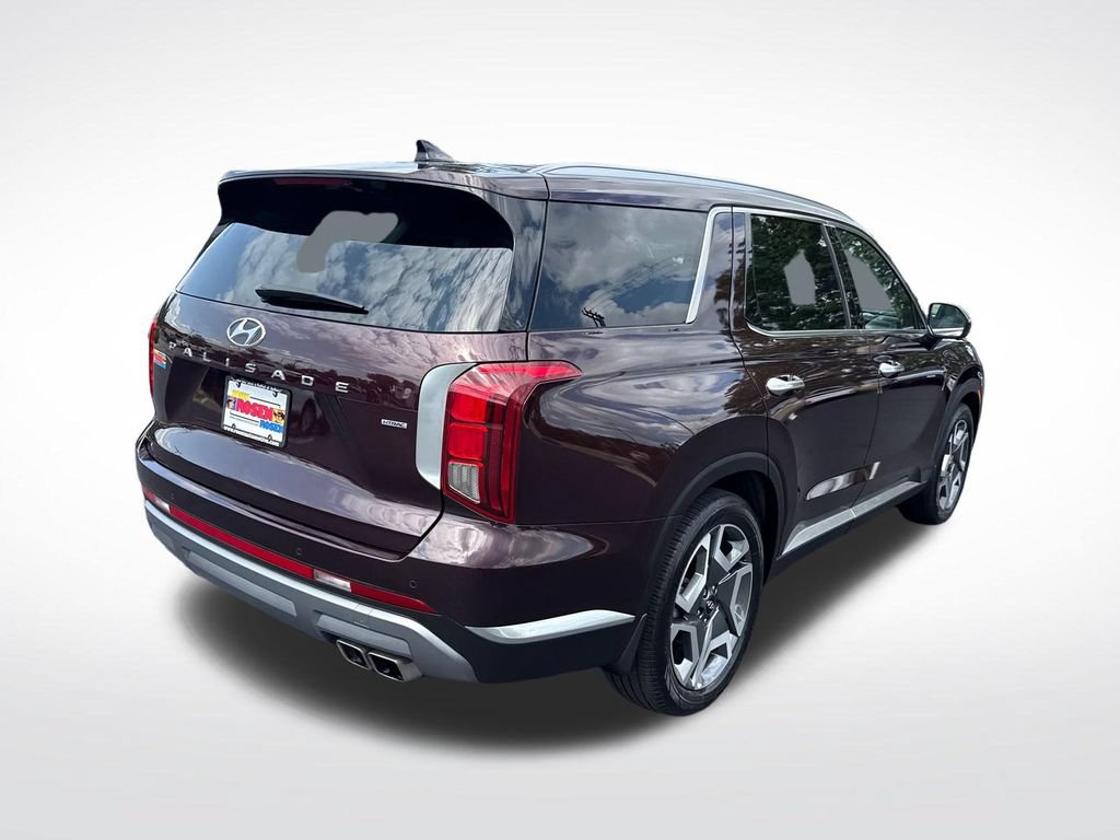 Used 2024 Hyundai Palisade Limited AWD/4WD image 5