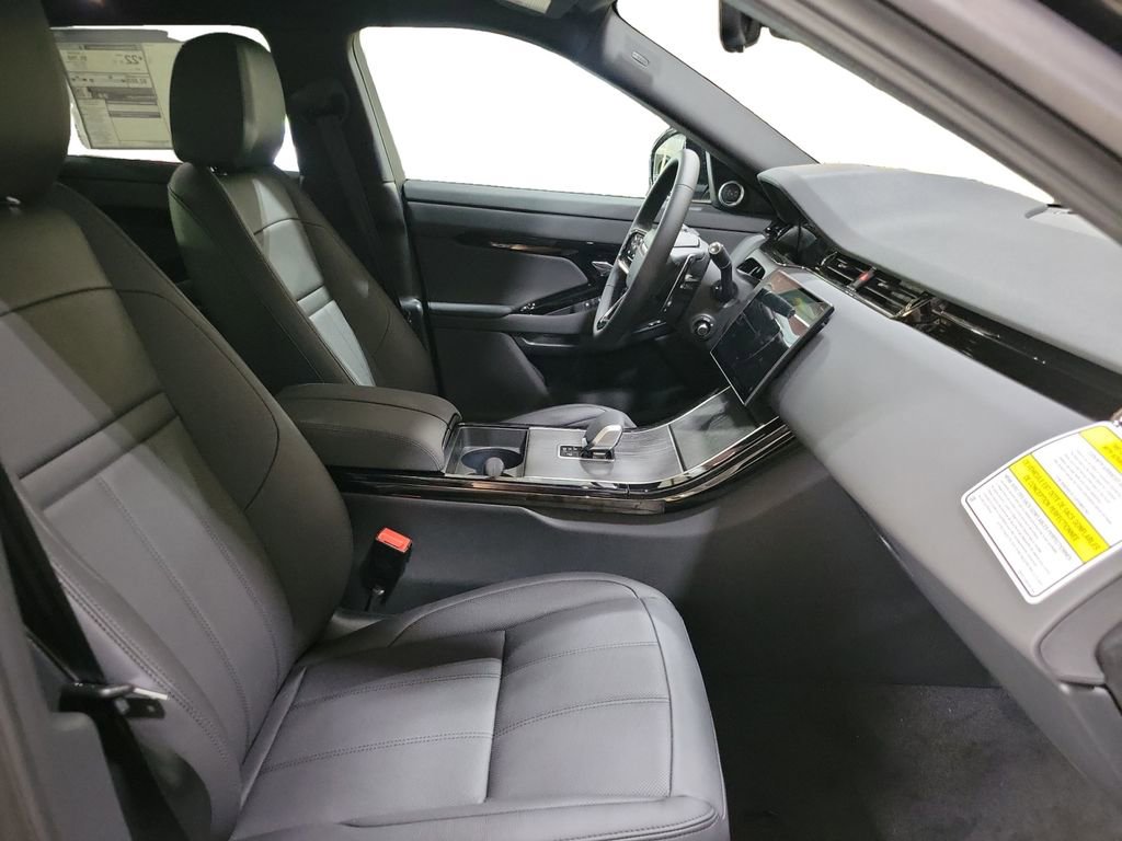 Used 2026 Land Rover Range Rover Evoque S AWD/4WD image 29
