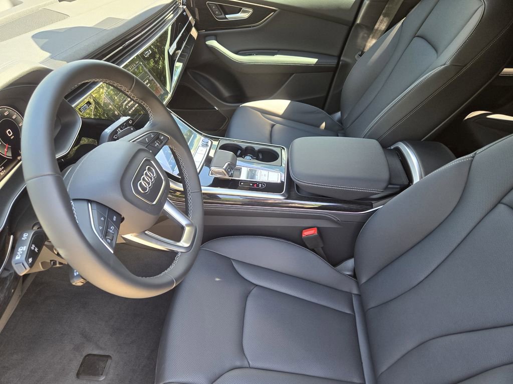 Used 2026 Audi Q8 Premium Plus image 17