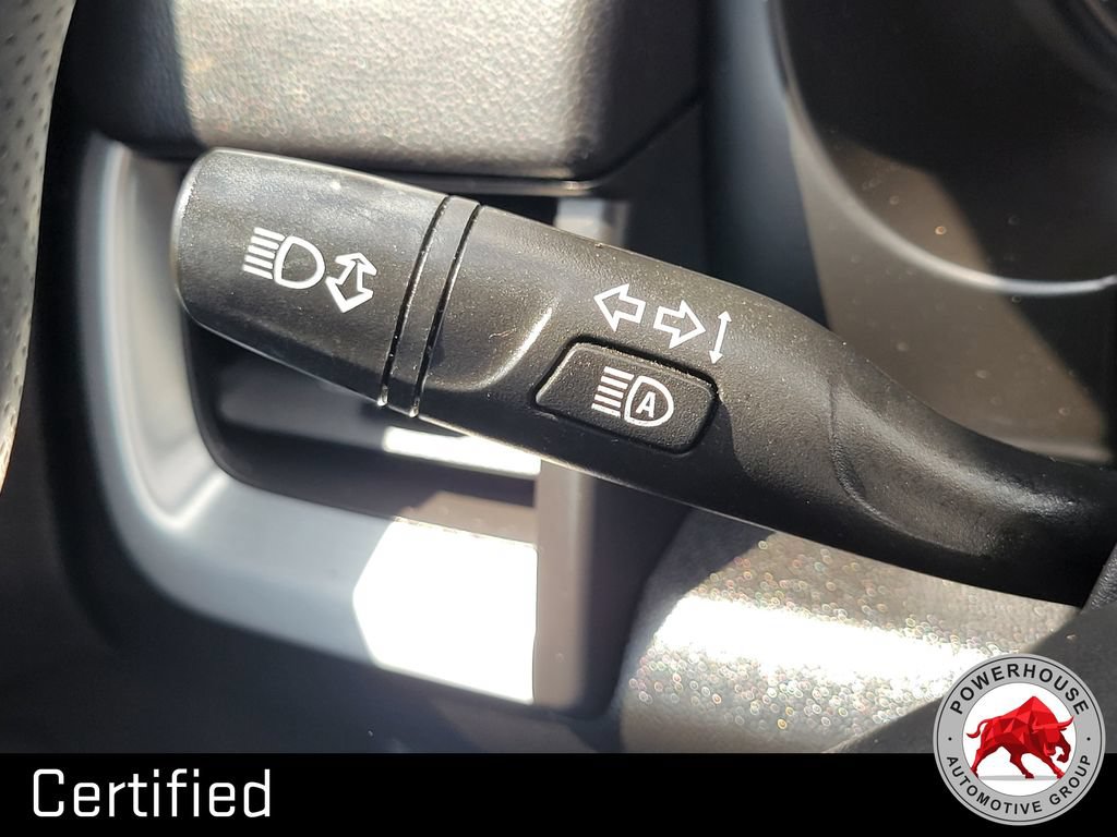 Used 2022 GMC Terrain SLE w/ Driver Convenience Package FWD image 31