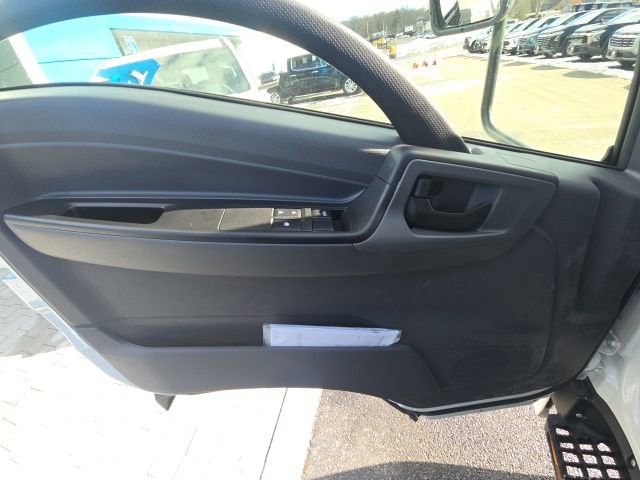 New 2025 Chevrolet Low Cab Forward 5500 XD image 9