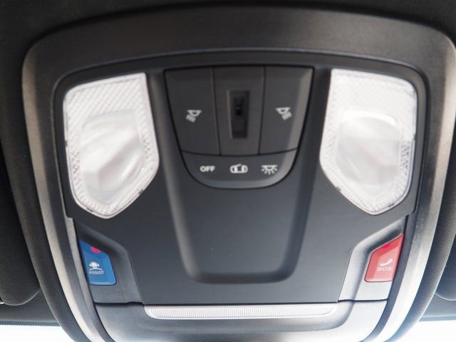 Used 2024 RAM 3500 Big Horn image 32