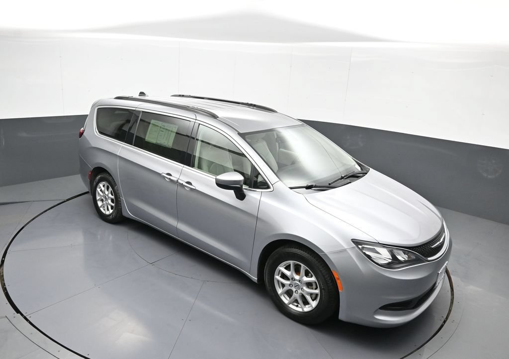 Used 2021 Chrysler Voyager Lxi FWD image 37