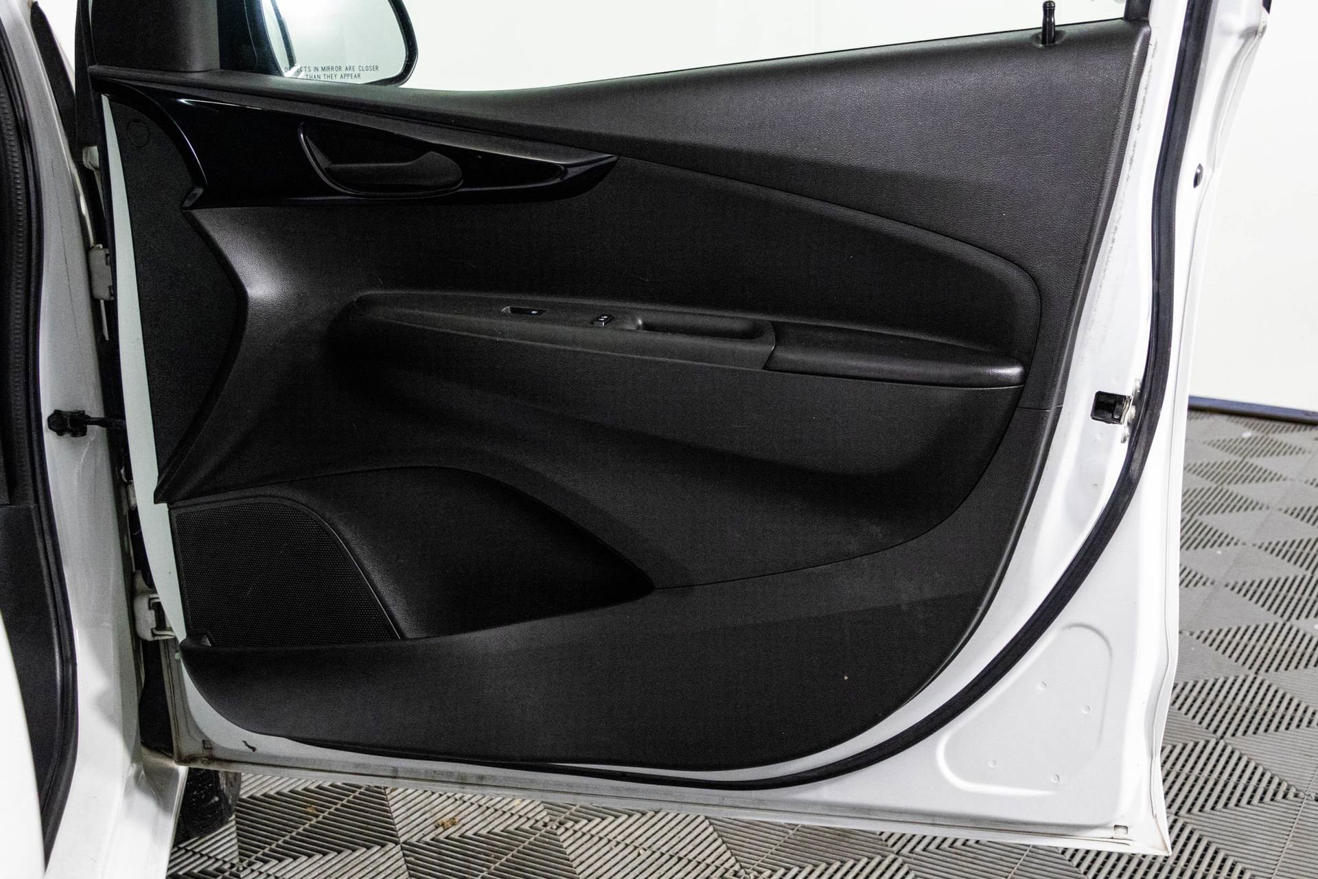 Used 2021 Chevrolet Spark LT w/ Spark Special Edition image 39