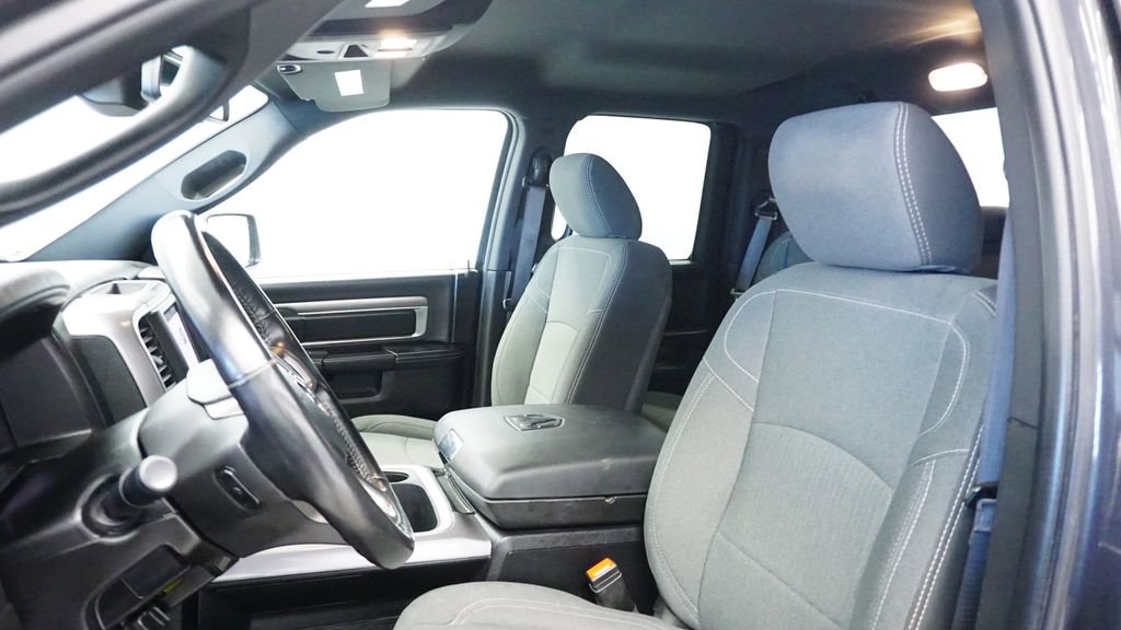 Used 2023 RAM 1500 Classic Warlock image 24