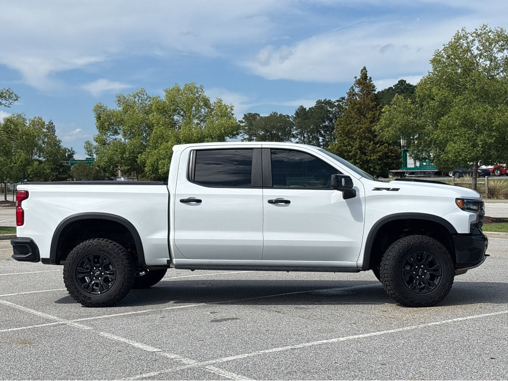 Used 2025 Chevrolet Silverado 1500 ZR2 w/ Technology Package AWD/4WD image 22