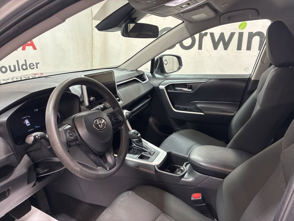 Used 2023 Toyota RAV4 XLE AWD/4WD image 25