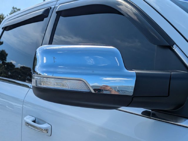 Used 2022 RAM 1500 Limited AWD/4WD image 11