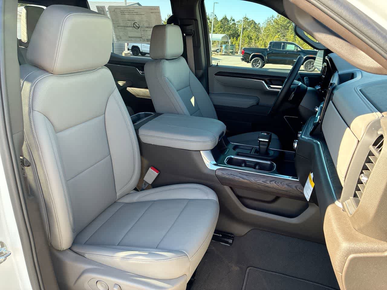 New 2026 GMC Sierra 1500 SLT w/ SLT Premium Plus Package image 29