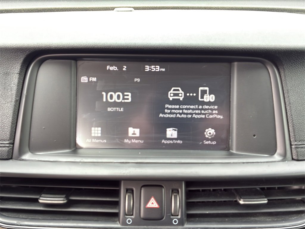 Used 2020 Kia Optima LX image 29