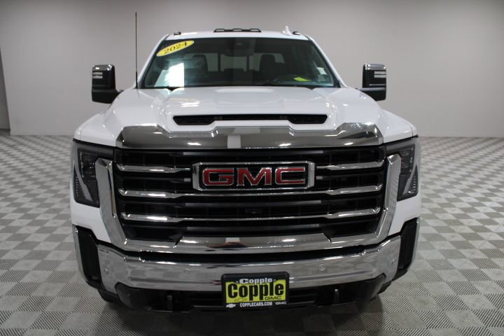 Used 2024 GMC Sierra 2500 SLT w/ SLT Convenience Package image 2