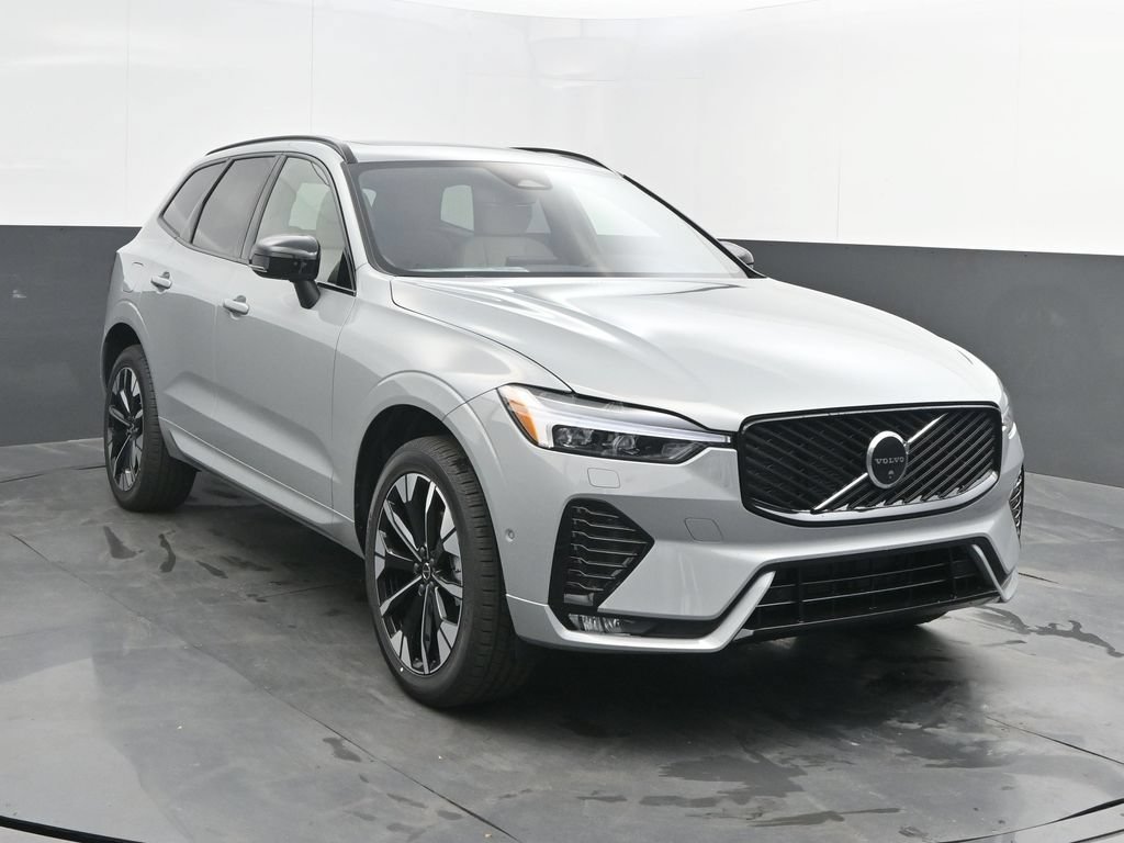 New 2026 Volvo XC60 B5 Plus w/ Protection Package Premier AWD/4WD image 9