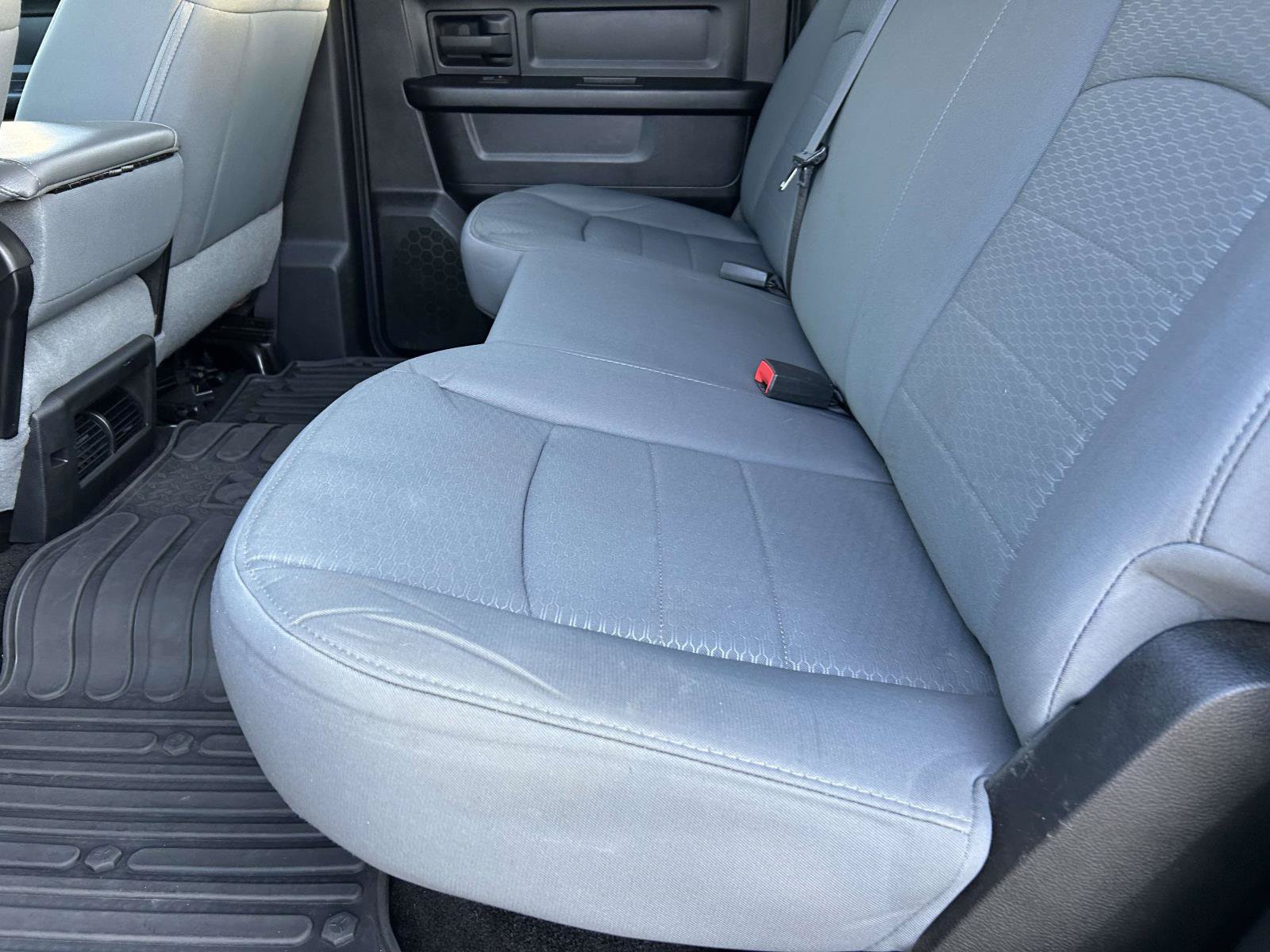 Used 2014 RAM 1500 Express AWD/4WD image 16