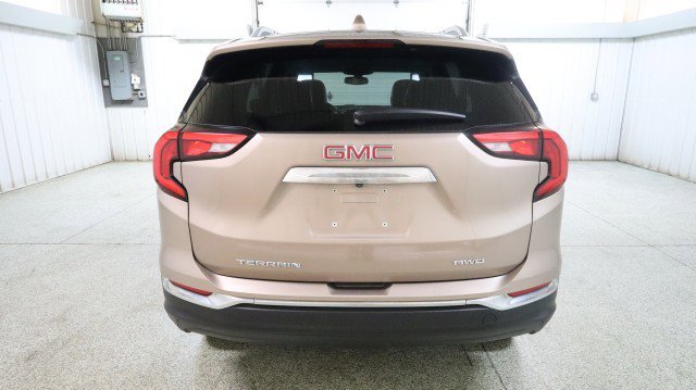 Used 2018 GMC Terrain SLT image 8