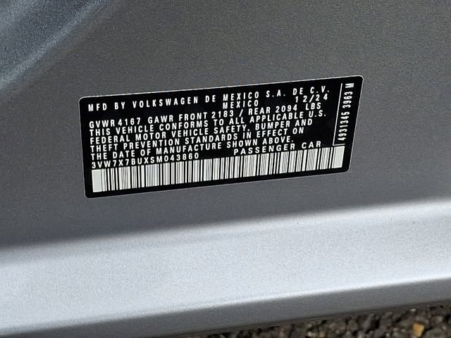 Used 2025 Volkswagen Jetta SE image 29