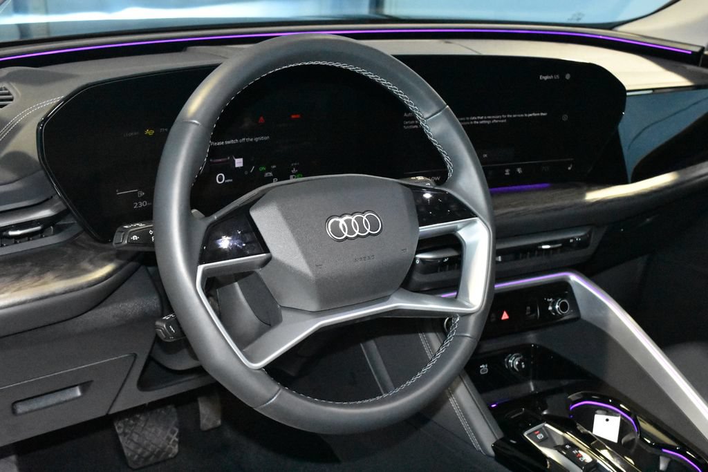 Certified 2025 Audi Q5 Premium w/ Convenience Package AWD/4WD image 2