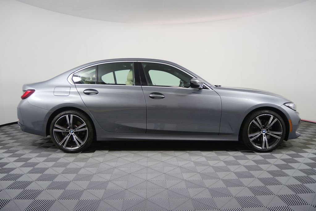 Certified 2024 BMW 330i Sedan image 2