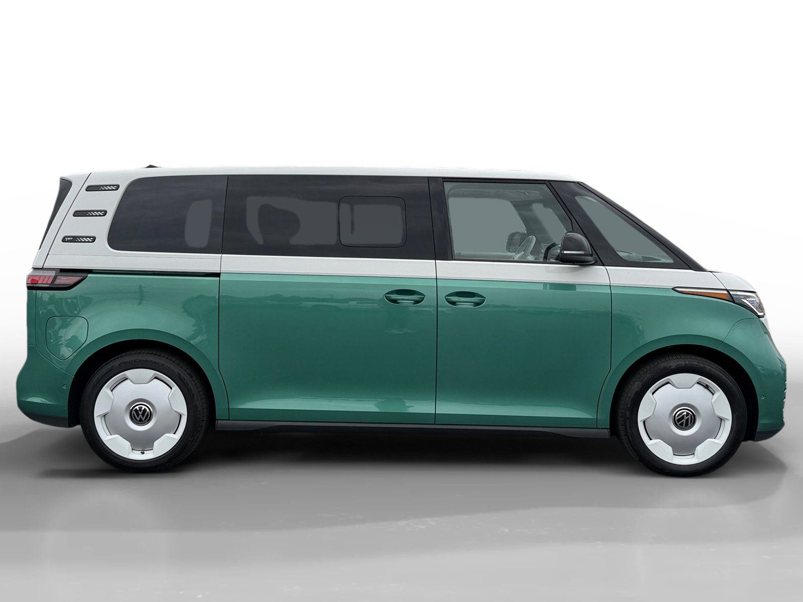 New 2025 Volkswagen ID. Buzz 1st Edition image 6