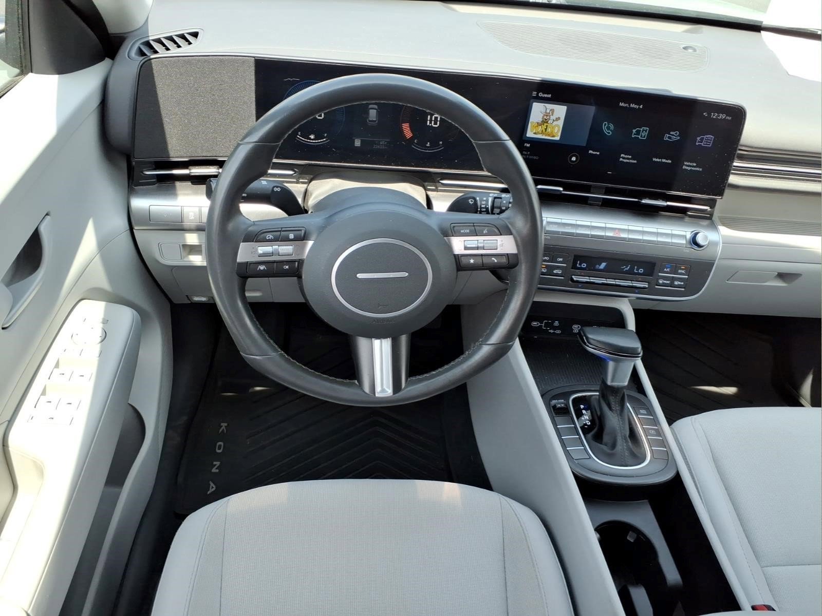 Used 2024 Hyundai Kona SEL FWD image 18