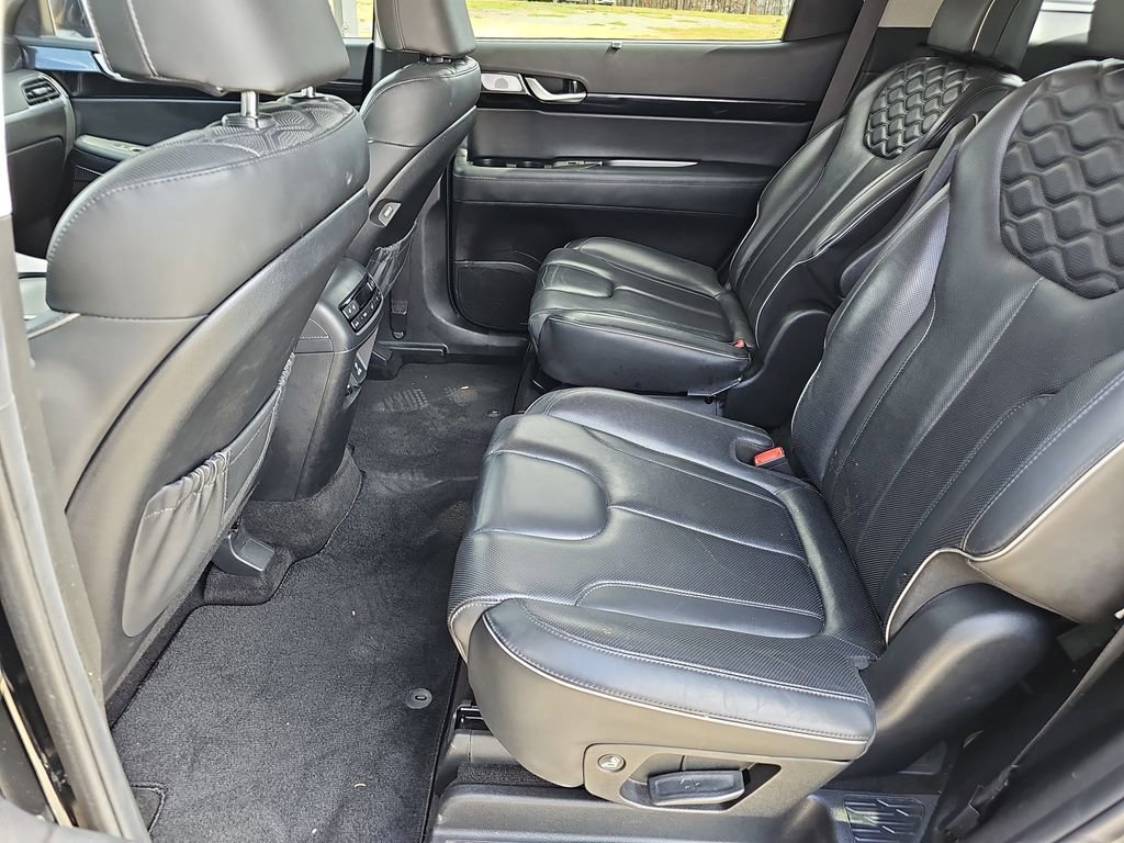 Used 2021 Hyundai Palisade Limited w/ Cargo Package image 15